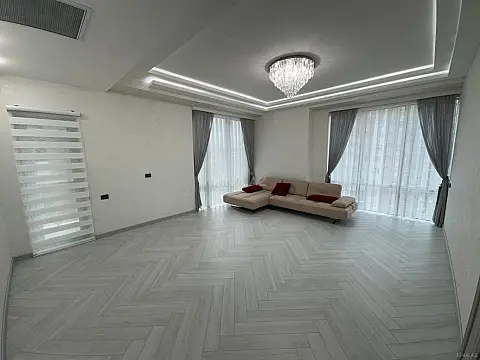 Satılır 3 otaqlı mənzil 112 m² — Bakı 3 otaq 112.00 m²