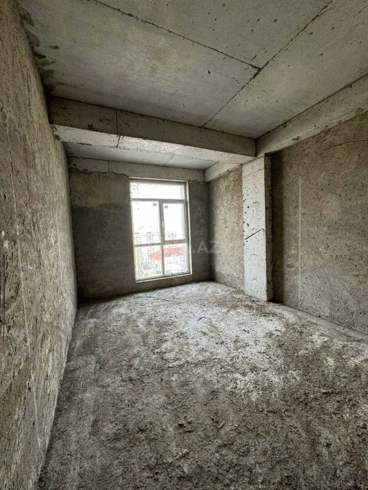 Satılır 2 otaqlı mənzil 74 m²