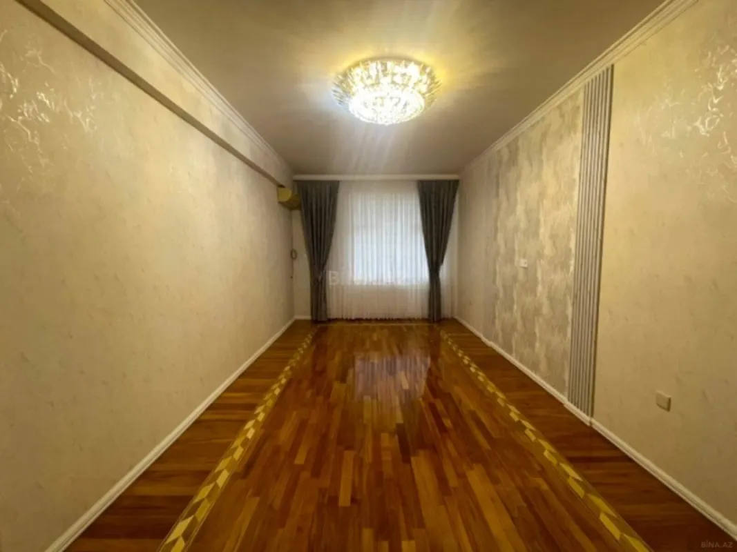 Satılır 2 otaqlı mənzil 90 m²