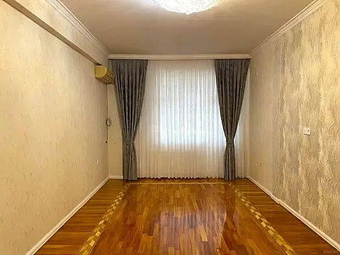 Satılır 2 otaqlı mənzil 90 m²
