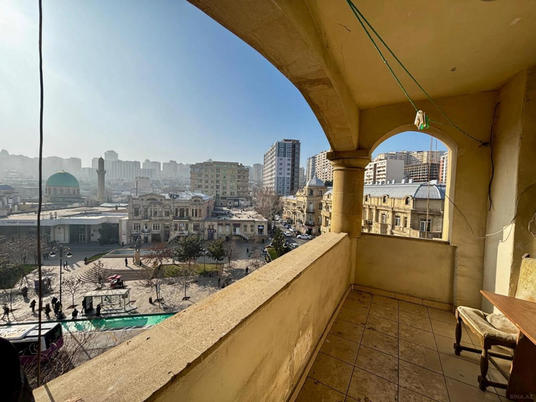 Satılır 3 otaqlı mənzil 70.7 m²