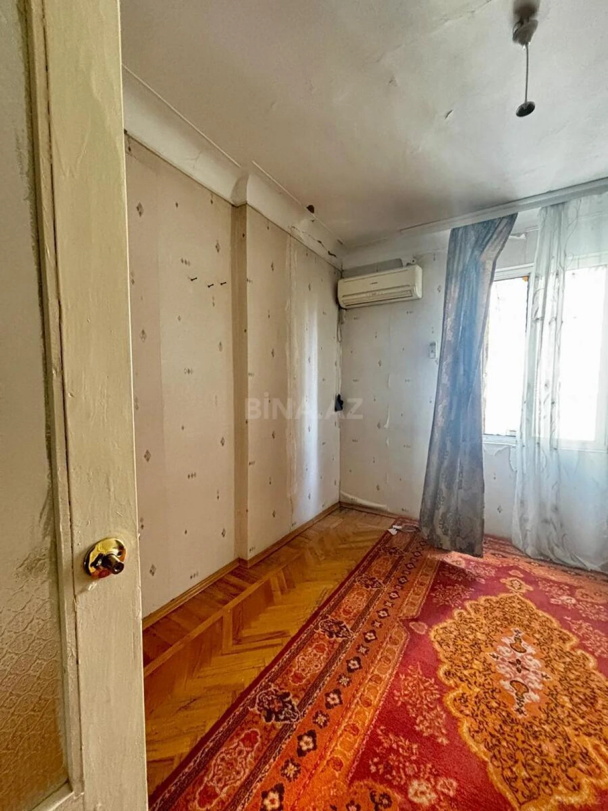 Satılır 3 otaqlı mənzil 70.7 m²