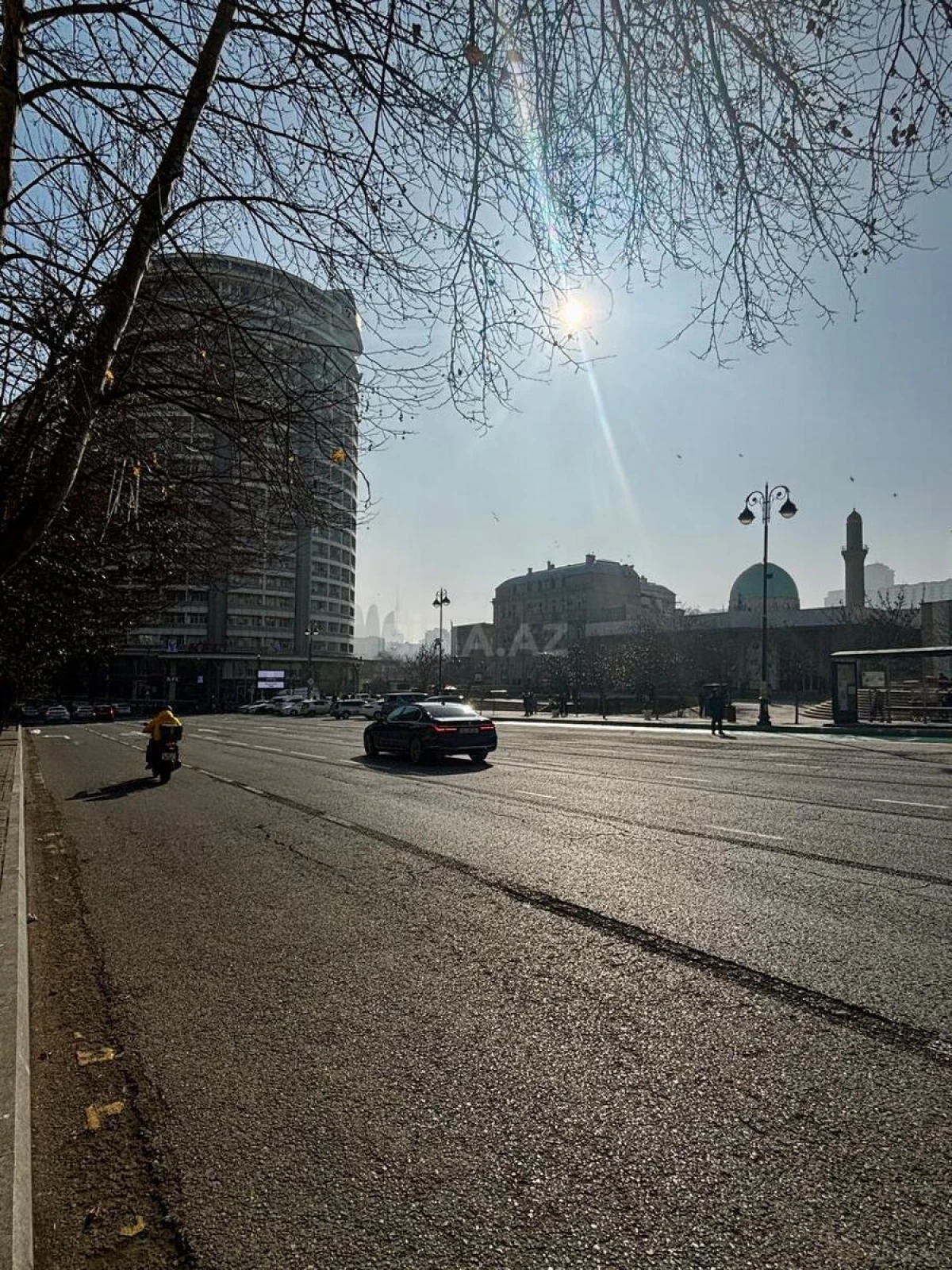 Satılır 3 otaqlı mənzil 70.7 m²