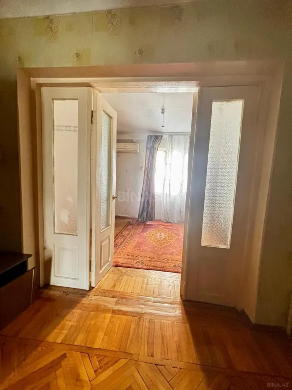 Satılır 3 otaqlı mənzil 70.7 m²