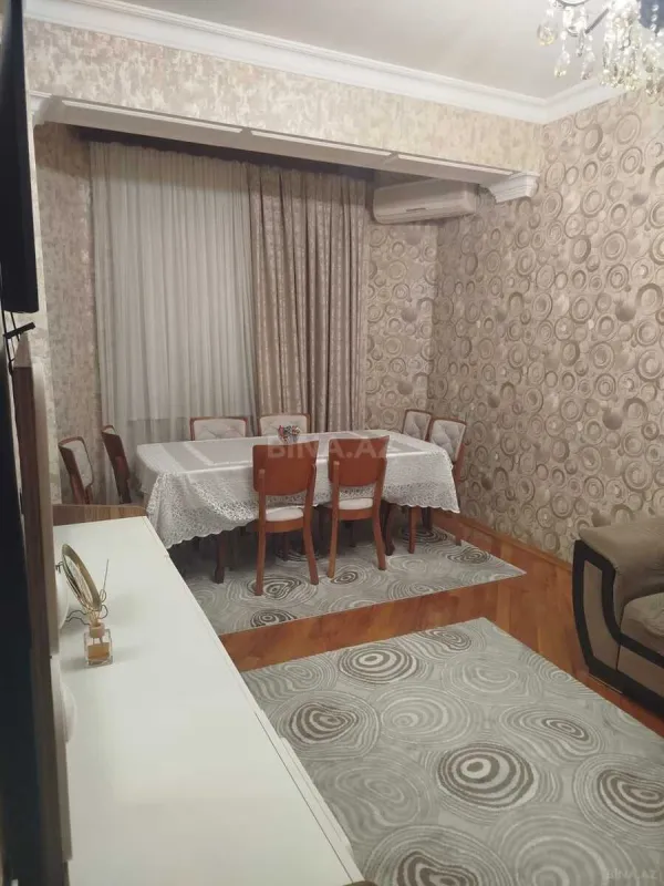 Satılır 2 otaqlı mənzil 52 m²