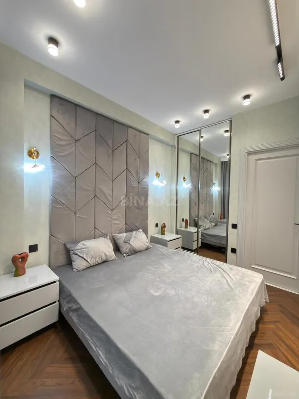 Satılır 2 otaqlı mənzil 60 m²