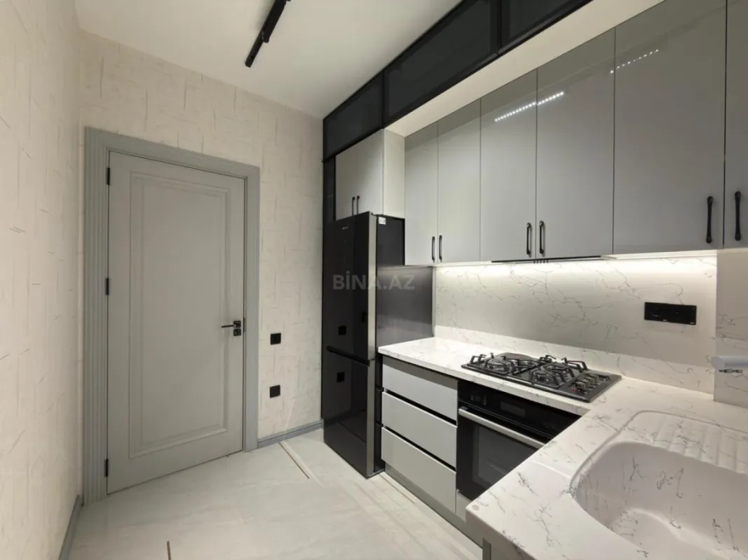 Satılır 2 otaqlı mənzil 60 m²