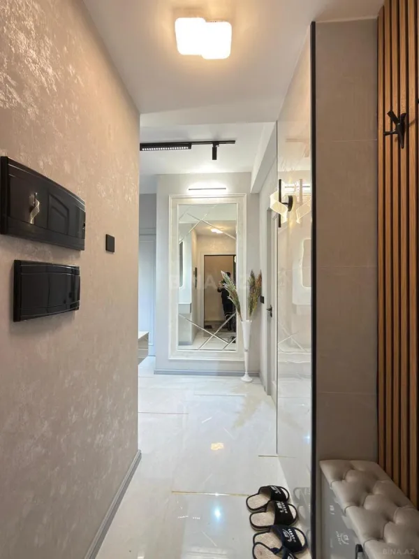 Satılır 2 otaqlı mənzil 60 m²