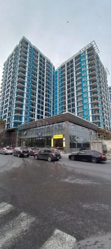 Satılır 3 otaqlı mənzil 112 m²