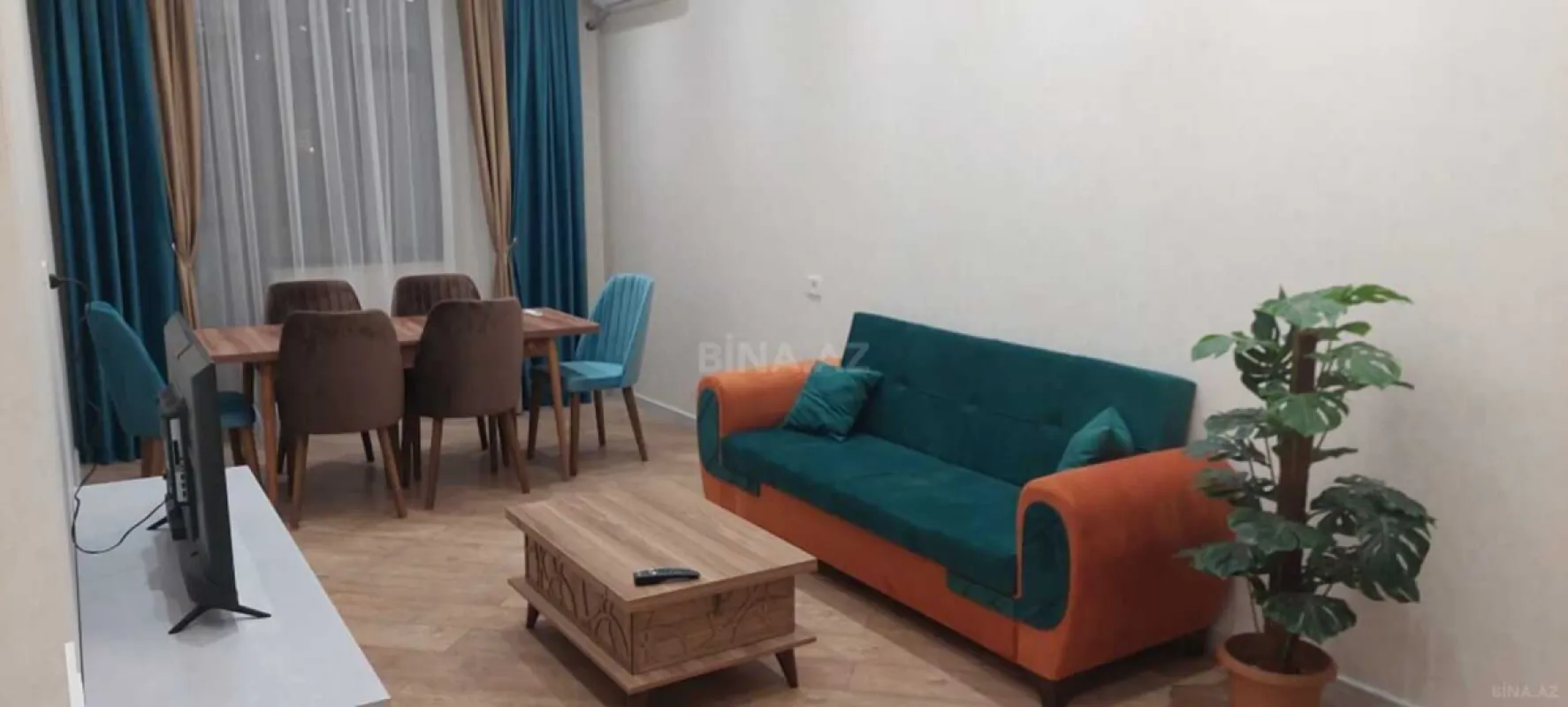 Kirayə verilir 2 otaqlı mənzil 90 m²