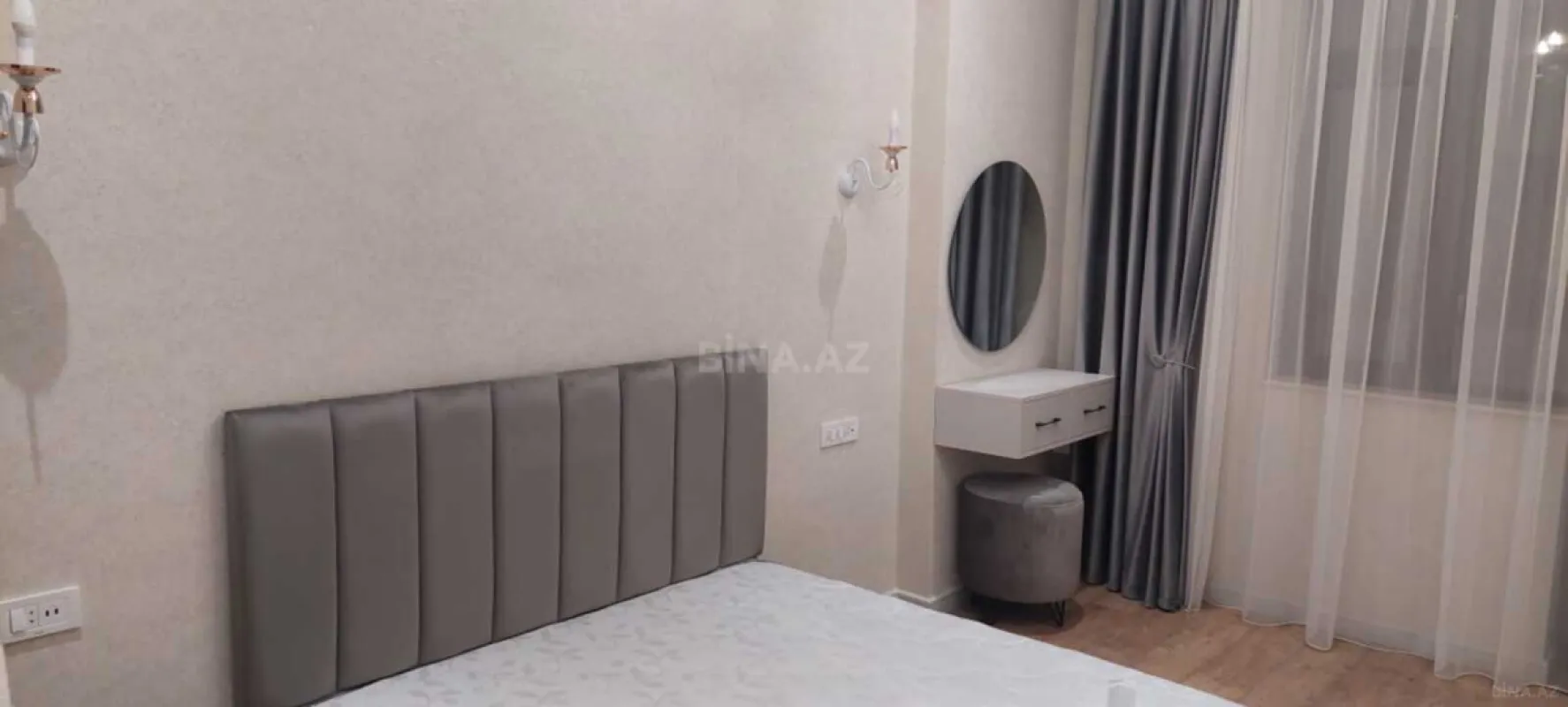 Kirayə verilir 2 otaqlı mənzil 90 m²