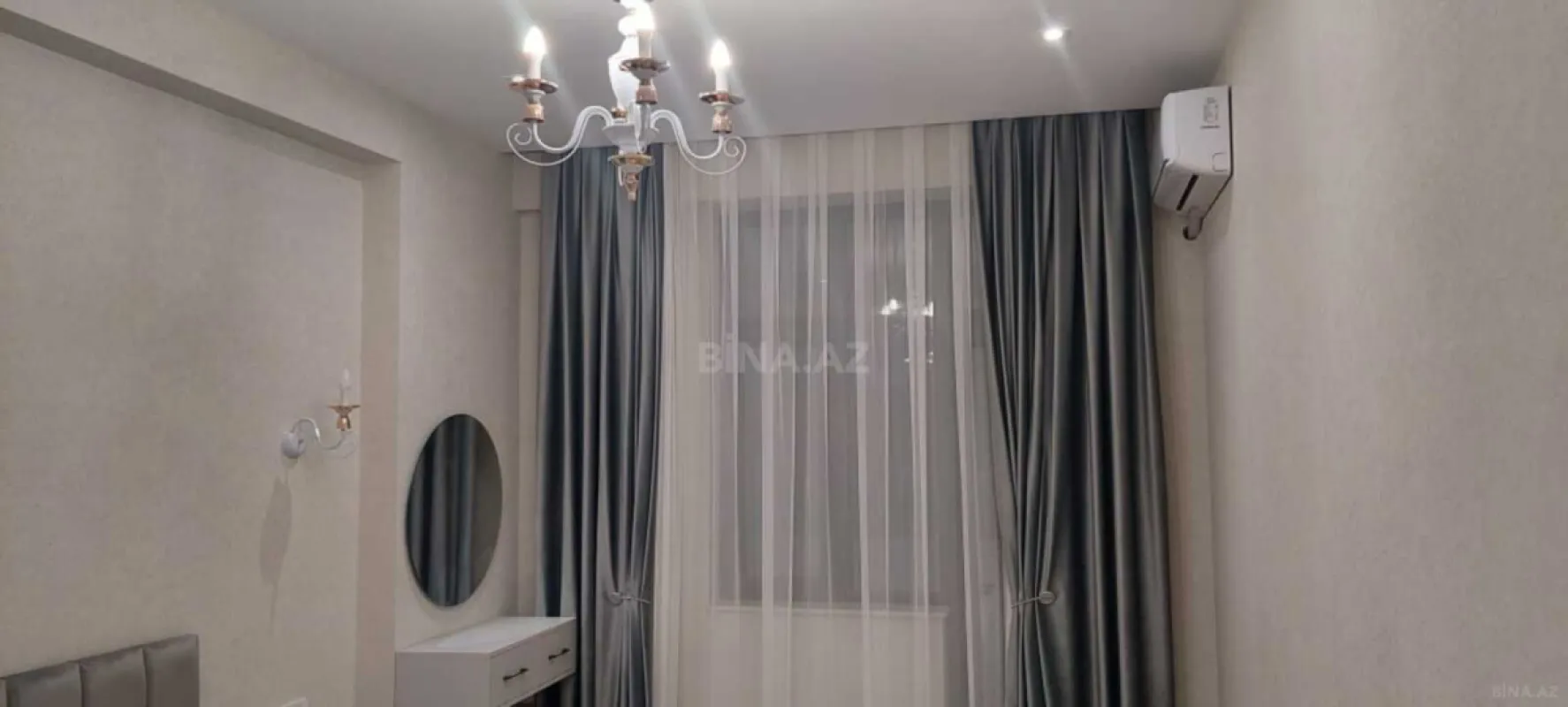Kirayə verilir 2 otaqlı mənzil 90 m²