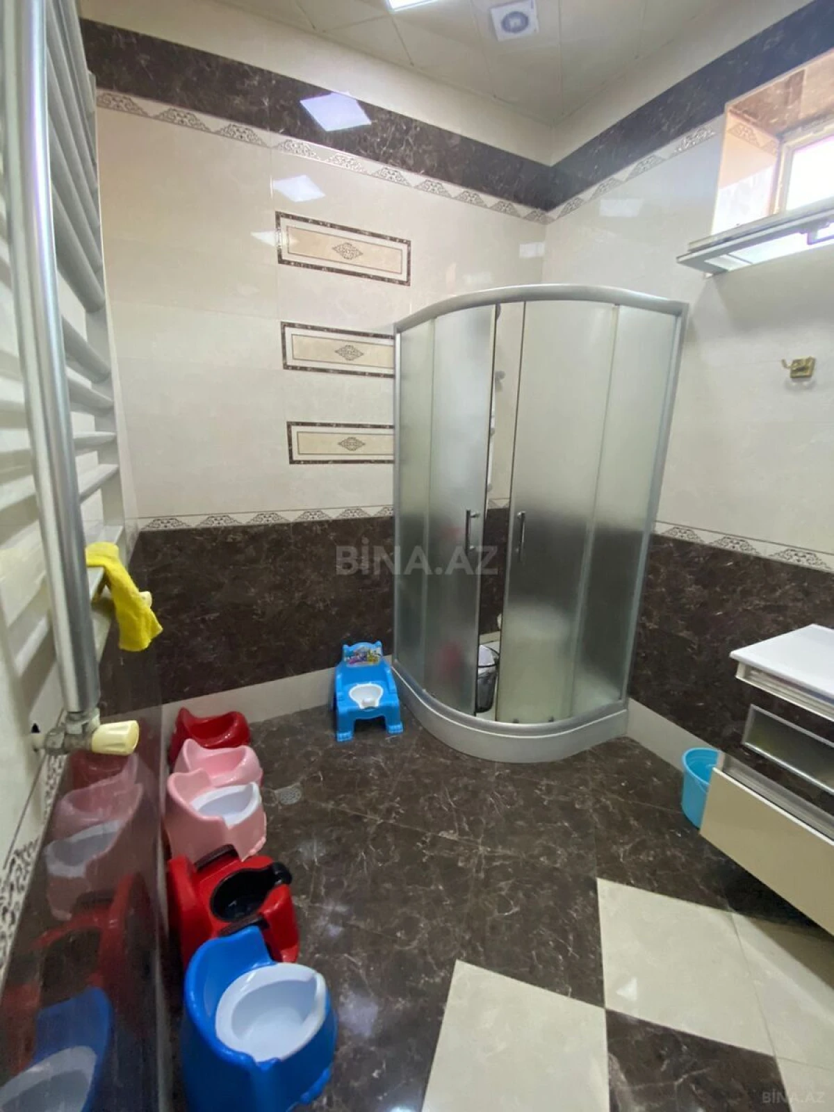 Kirayə verilir obyekt 350 m²