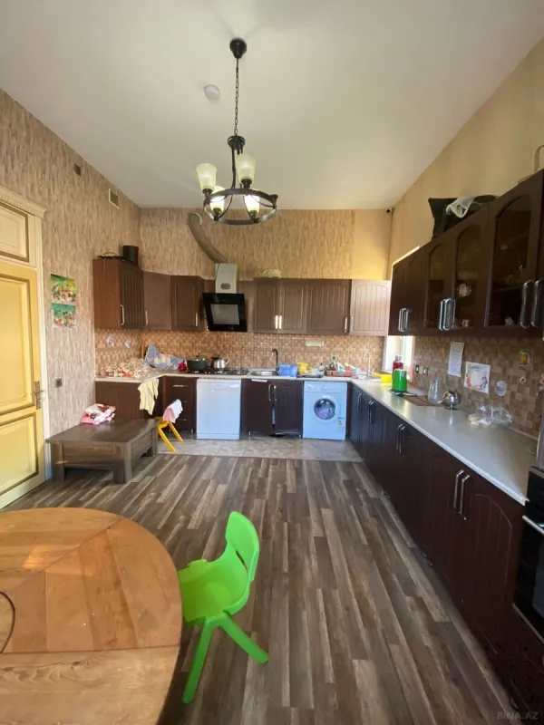 Kirayə verilir obyekt 350 m²