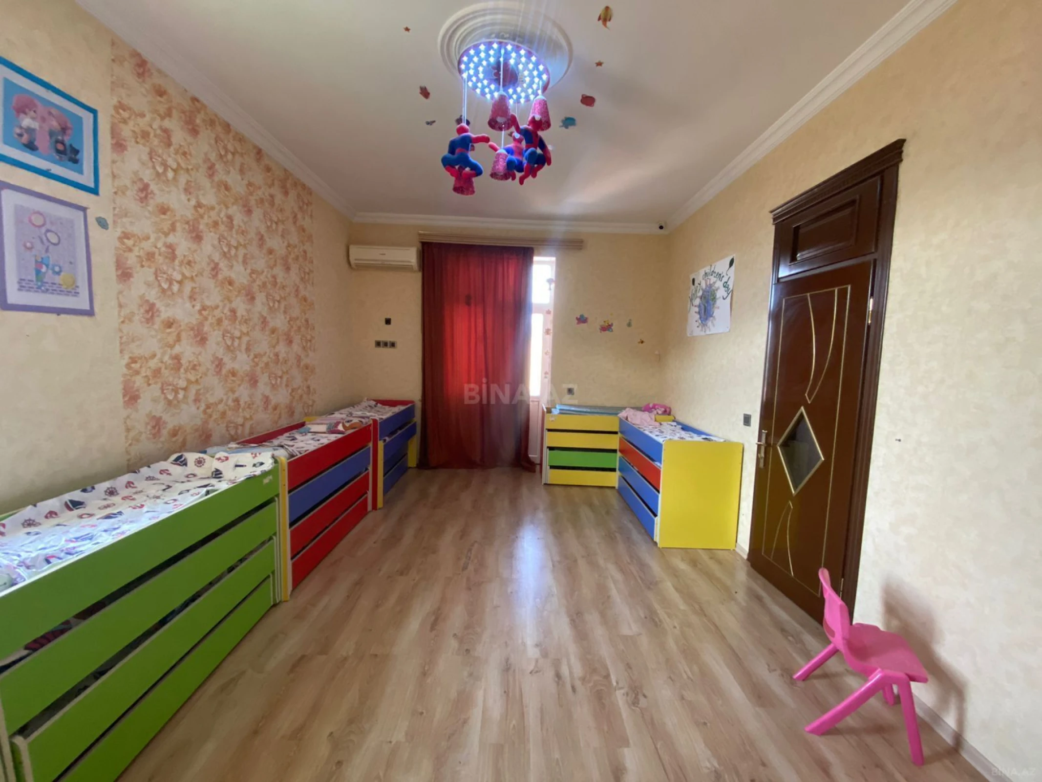Kirayə verilir obyekt 350 m²
