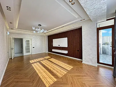 Satılır 3 otaqlı mənzil 115 m²