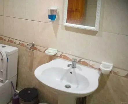 Satılır 4 otaqlı həyət evi 165 m²