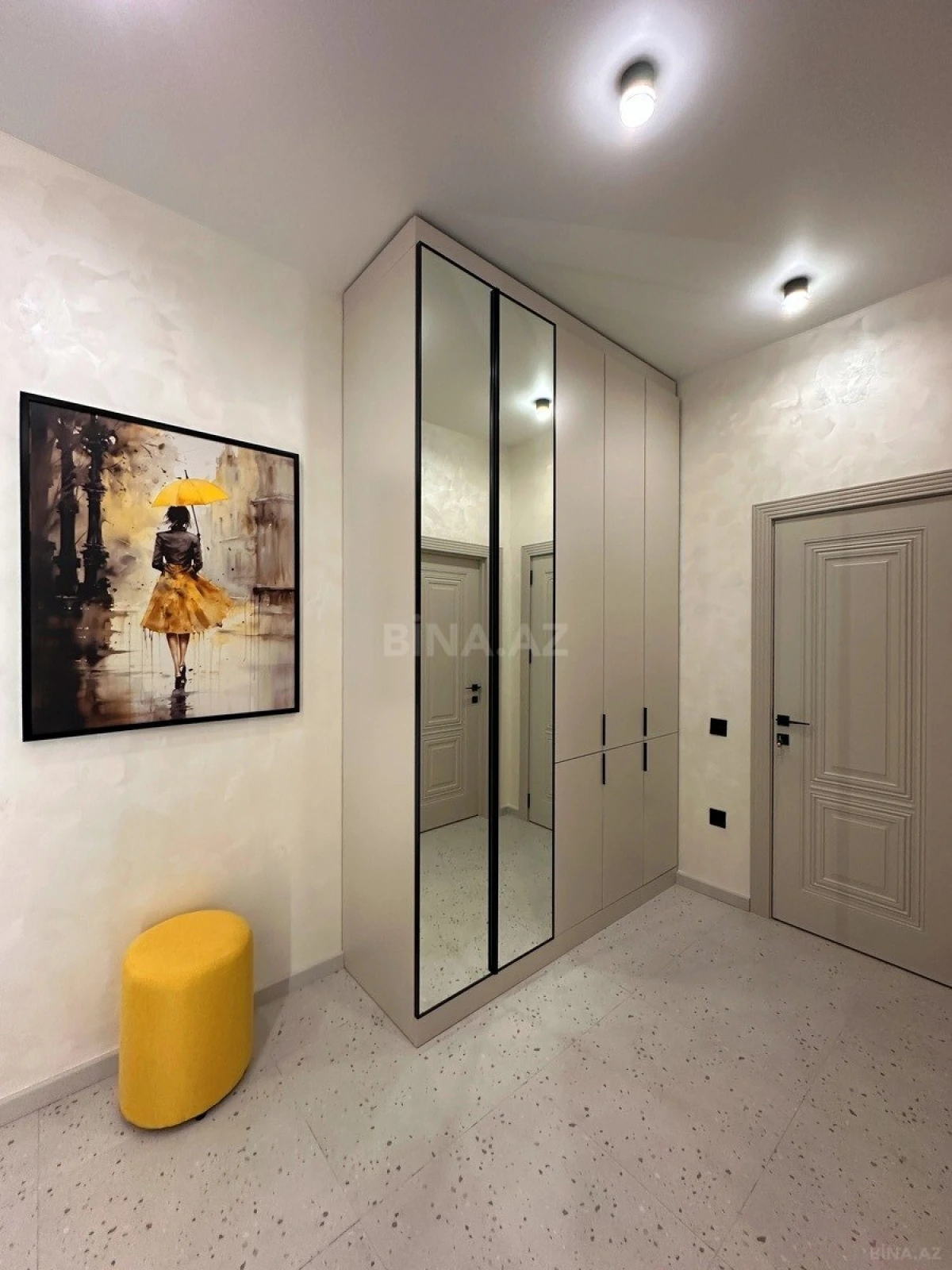 Satılır 3 otaqlı mənzil 70 m²