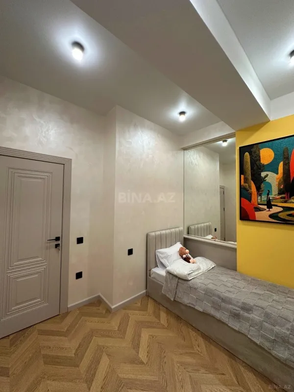 Satılır 3 otaqlı mənzil 70 m²