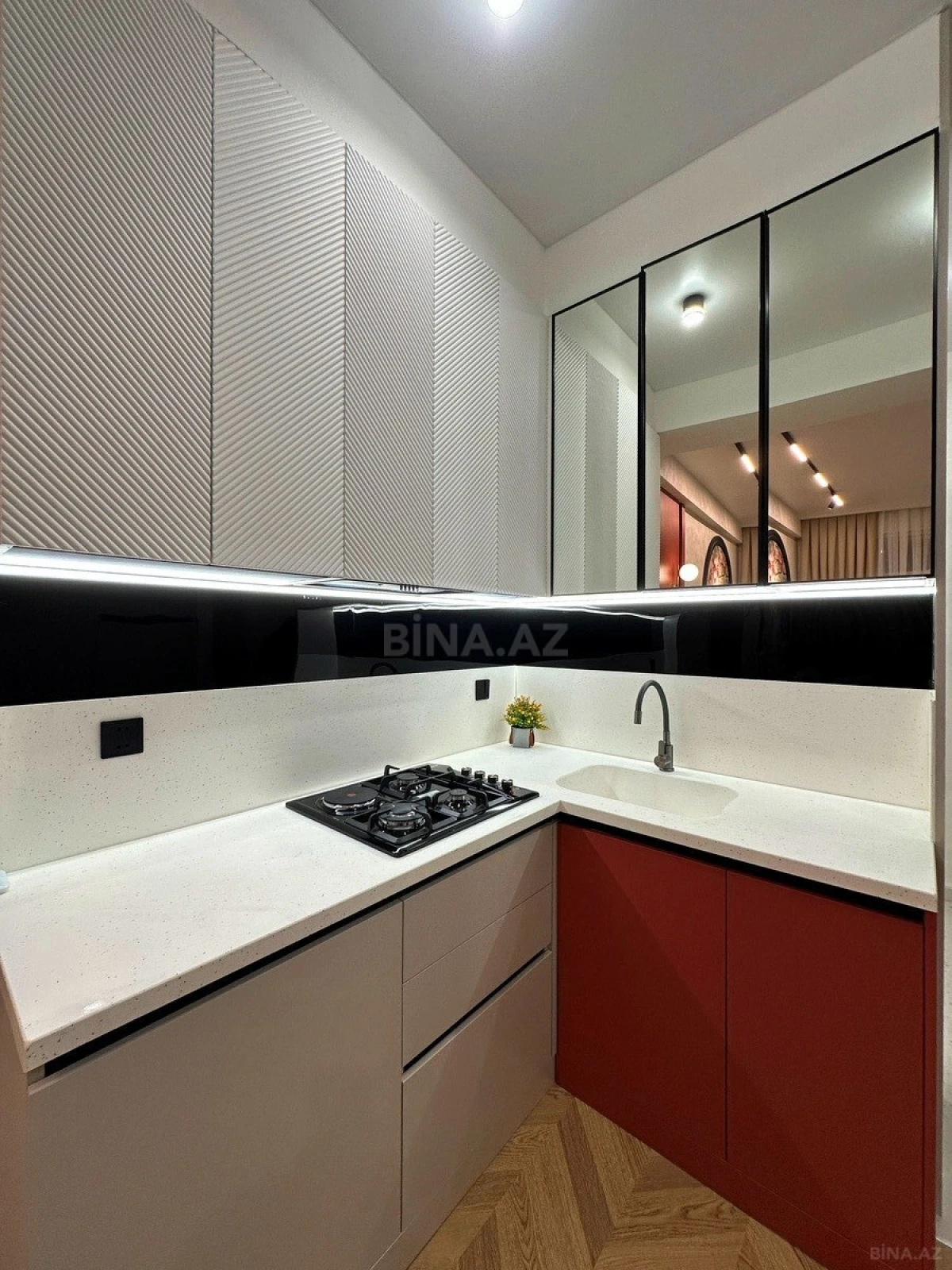 Satılır 3 otaqlı mənzil 70 m²