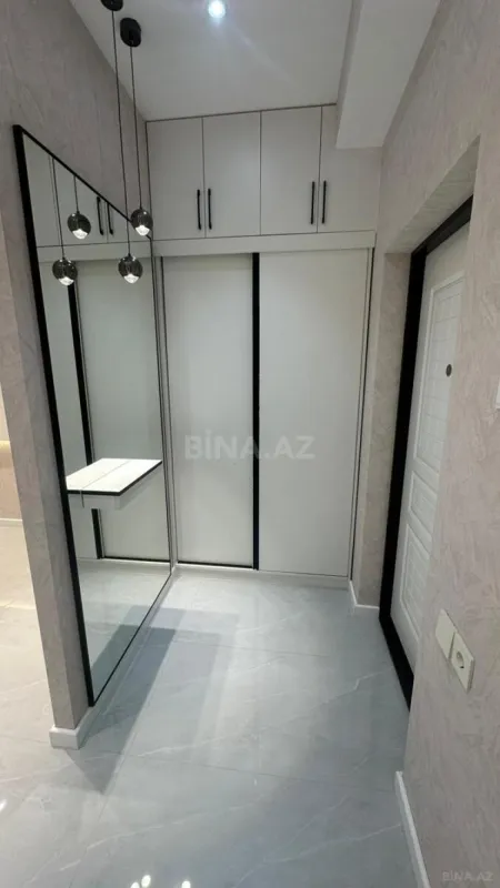 Satılır 2 otaqlı mənzil 65 m²