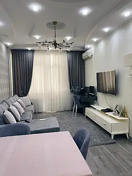 Satılır 2 otaqlı mənzil 61 m² — Bakı 2 otaq 61.00 m²