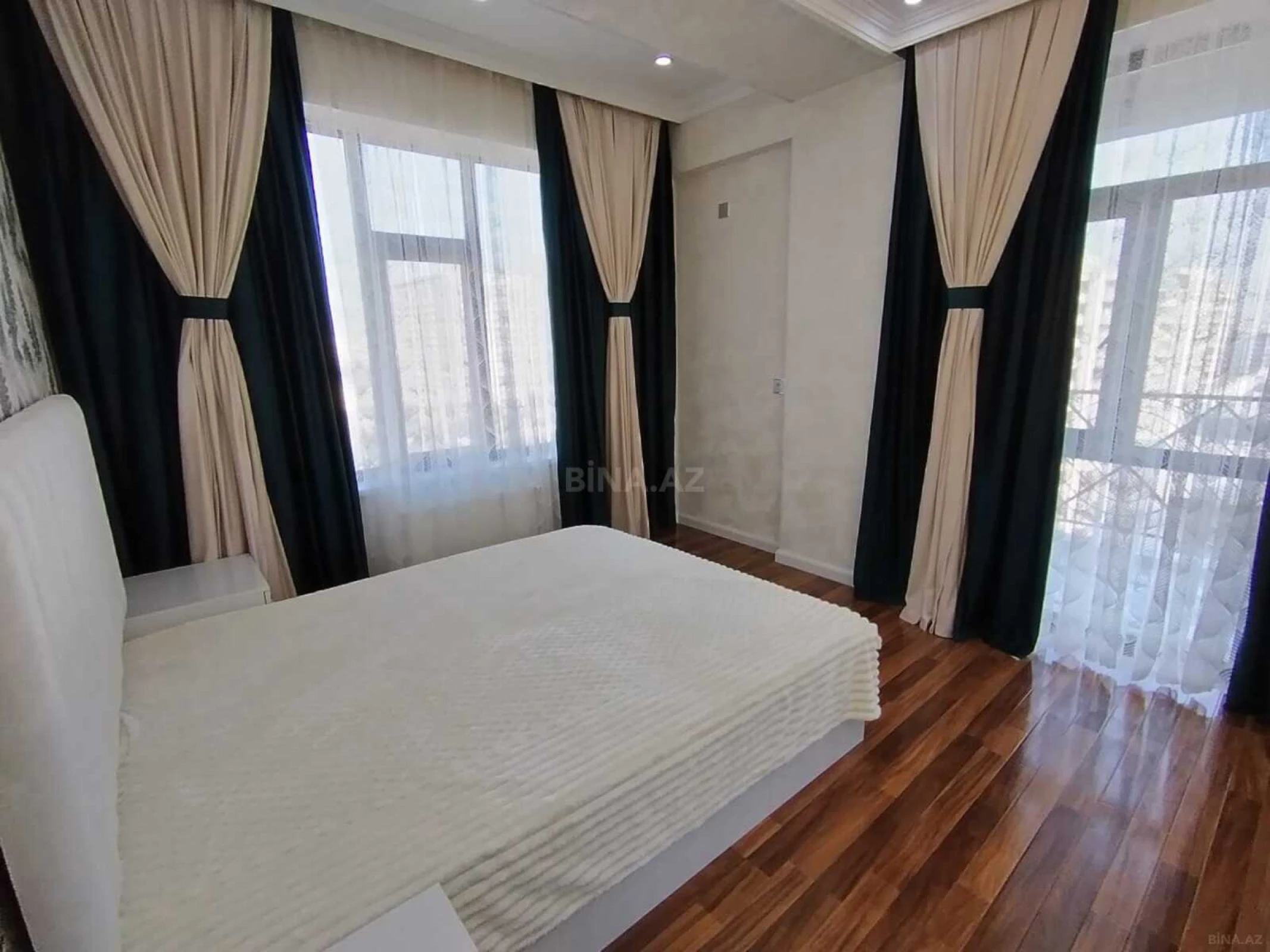 Satılır 3 otaqlı mənzil 80 m²