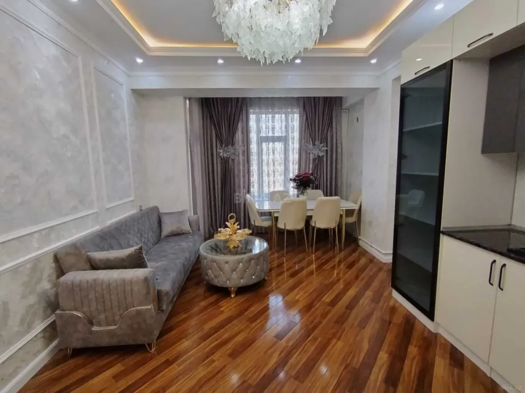 Satılır 3 otaqlı mənzil 80 m²
