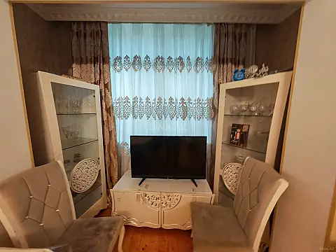 Satılır 2 otaqlı mənzil 65 m²