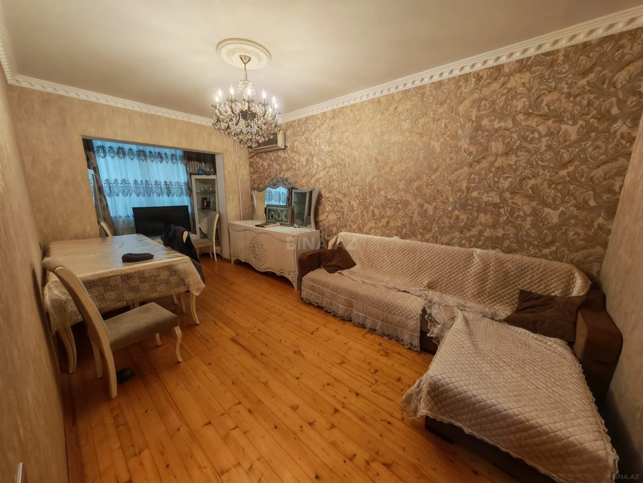 Satılır 2 otaqlı mənzil 65 m²