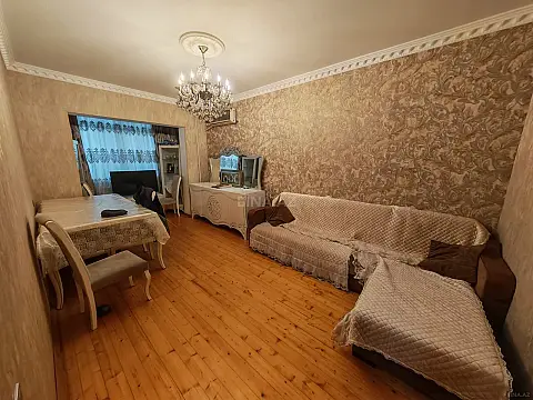 Satılır 2 otaqlı mənzil 65 m²
