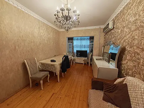 Satılır 2 otaqlı mənzil 65 m² — Bakı, 8-ci mikrorayon 2 otaq 65.00 m²