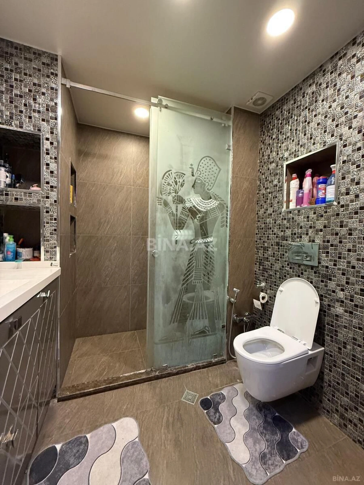 Satılır 3 otaqlı mənzil 125 m²