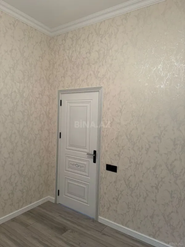 Satılır 7 otaqlı həyət evi 235 m²