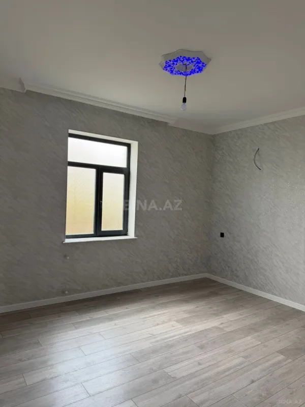 Satılır 7 otaqlı həyət evi 235 m²