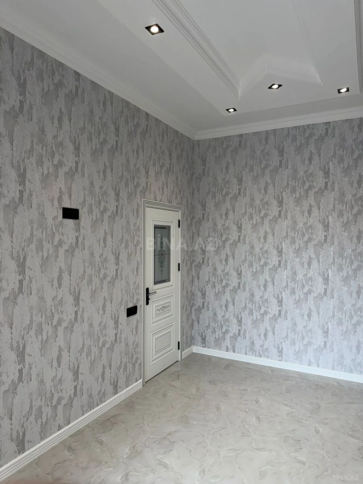 Satılır 7 otaqlı həyət evi 235 m²