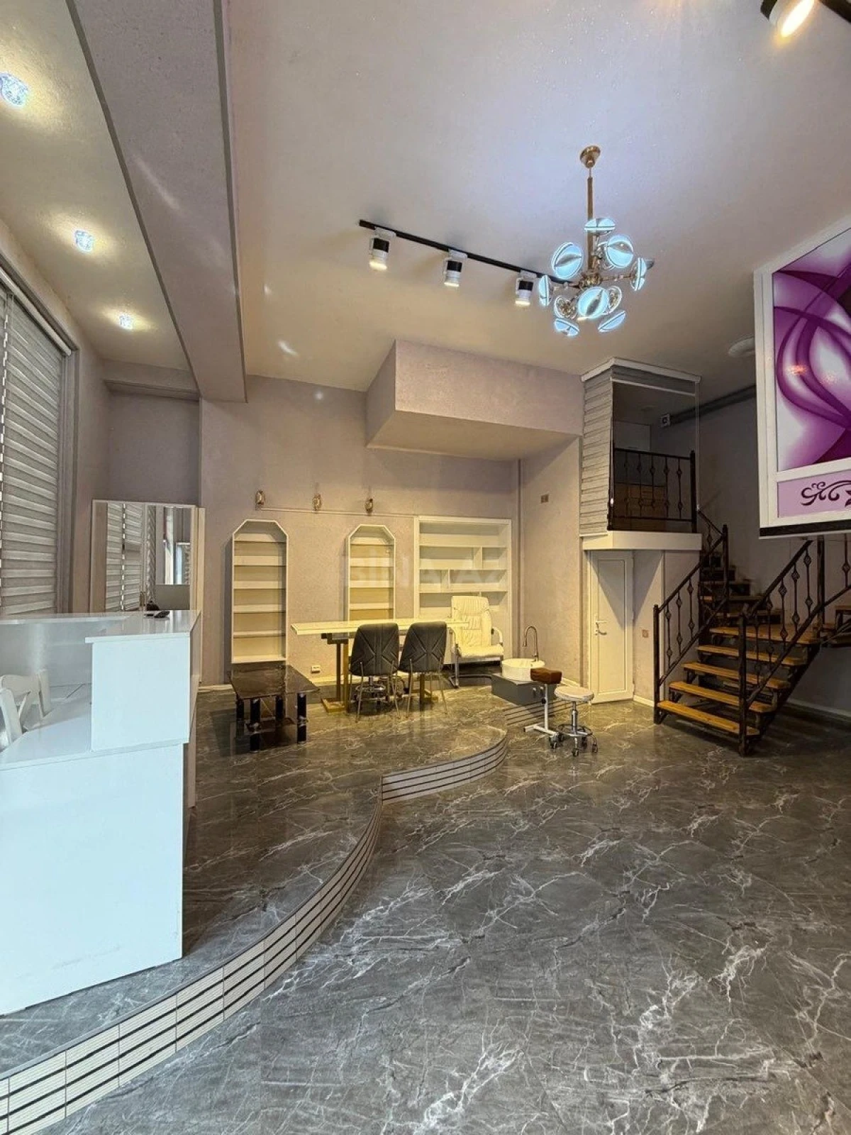 Satılır obyekt 58 m²