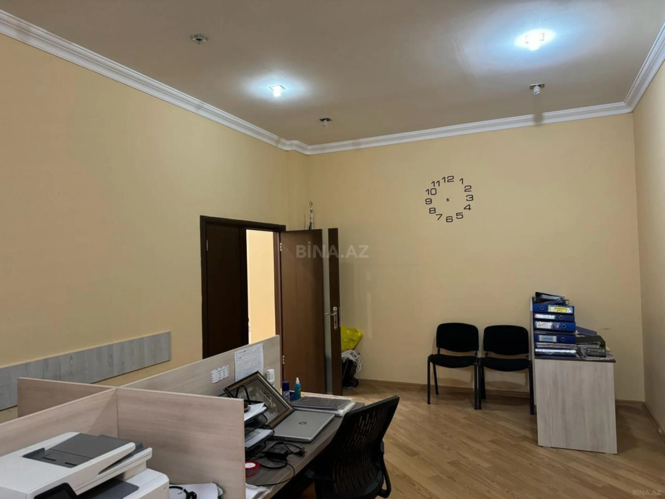Kirayə verilir 3 otaqlı ofis 170 m²