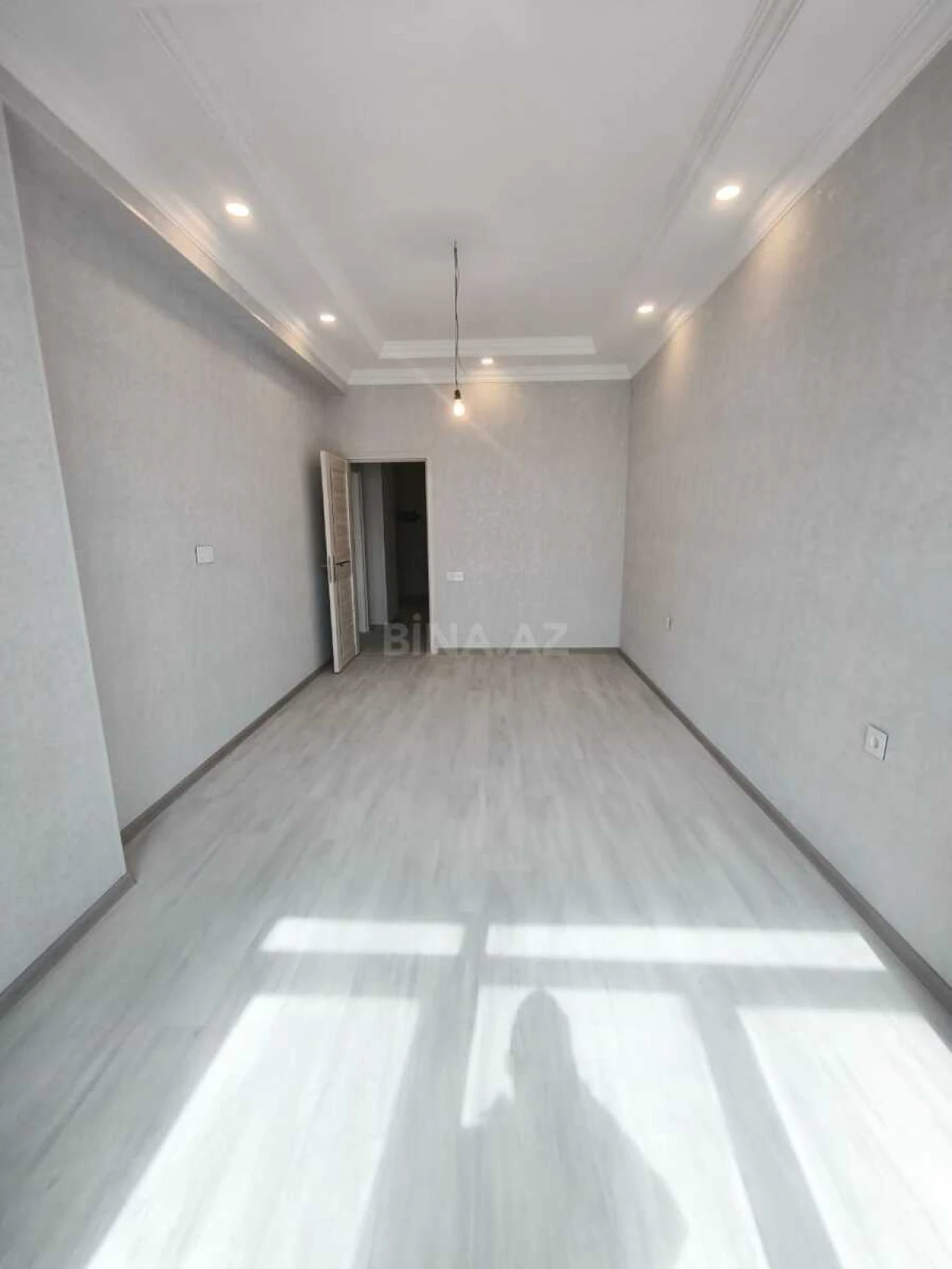 Satılır 2 otaqlı mənzil 62 m²
