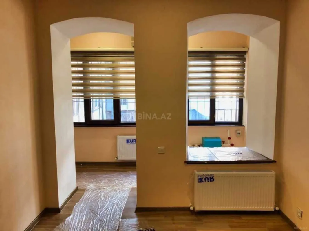 Kirayə verilir 3 otaqlı ofis 132 m²