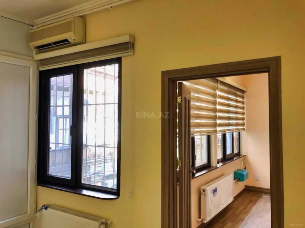 Kirayə verilir 3 otaqlı ofis 132 m²