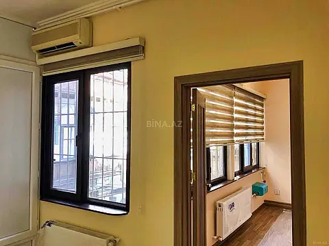 Kirayə verilir 3 otaqlı ofis 132 m²