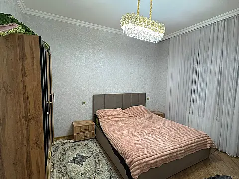 Satılır 4 otaqlı həyət evi 145 m²