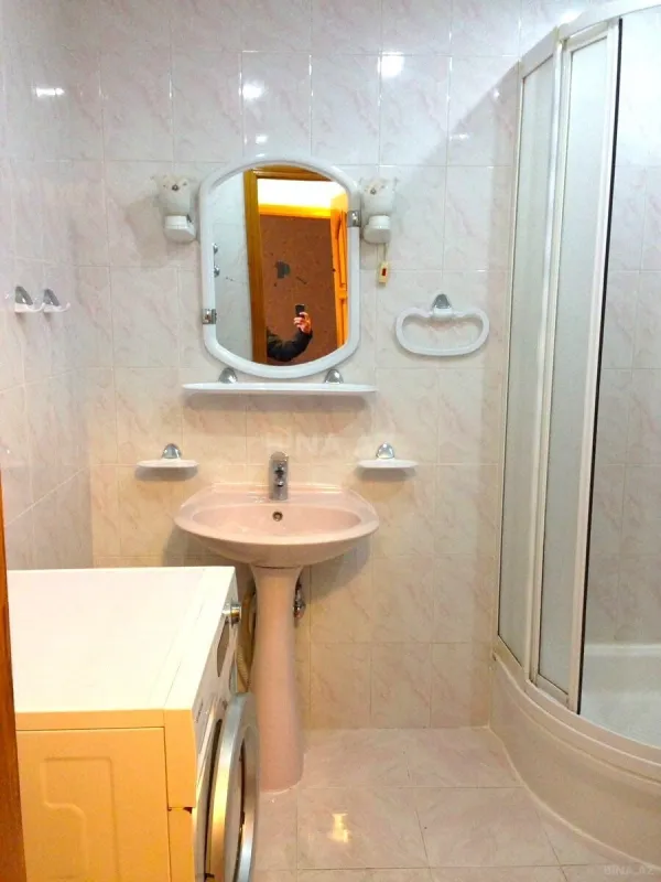 Kirayə verilir 1 otaqlı mənzil 50 m²