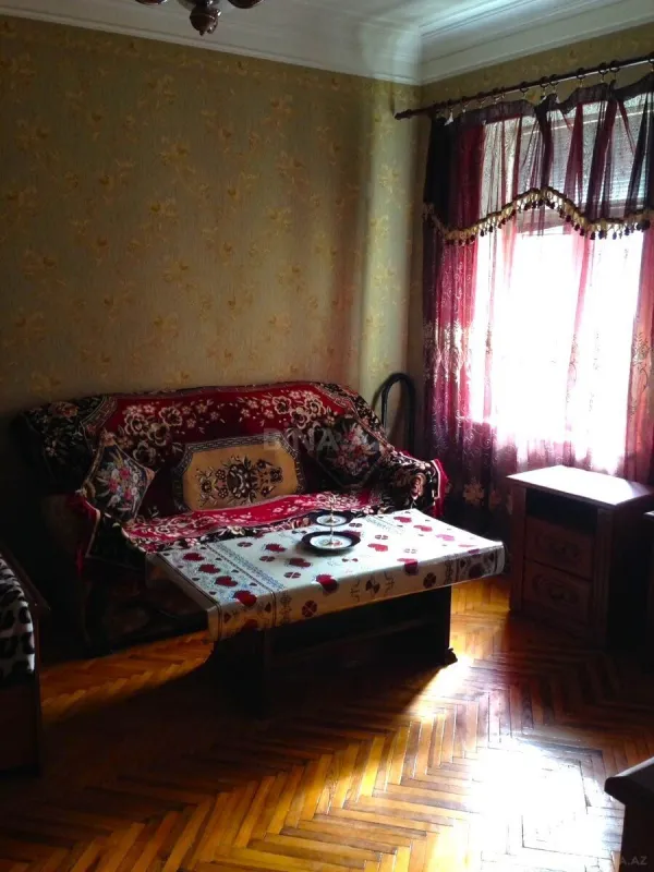 Kirayə verilir 1 otaqlı mənzil 50 m²