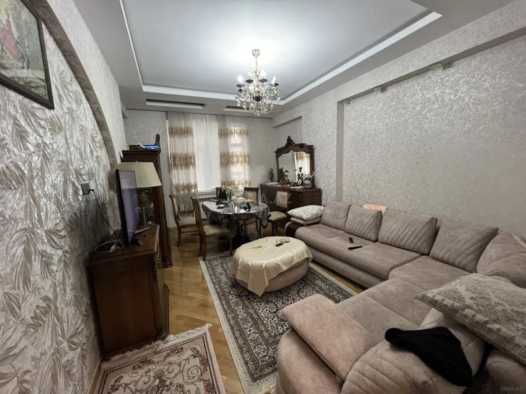 Satılır 3 otaqlı mənzil 86 m²