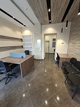 Kirayə verilir 2 otaqlı ofis 55 m²
