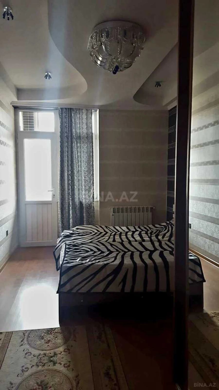 Satılır 3 otaqlı mənzil 90 m²