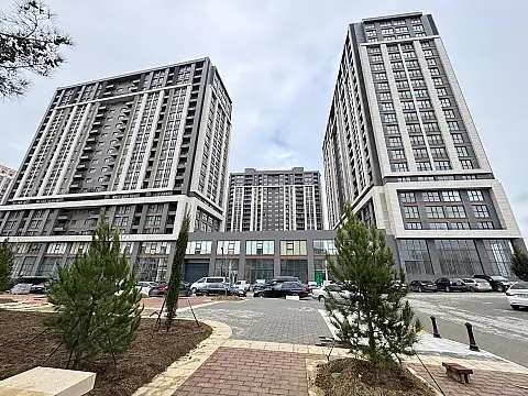 Satılır 3 otaqlı mənzil 127 m²