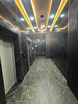 Satılır 4 otaqlı mənzil 192.5 m²